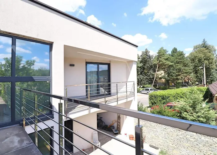 Luxusny Rodinny Dom V Trencine *