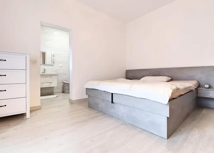 Luxusny Rodinny Dom V Trencine Trenčín